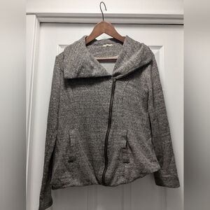 Brown diagonal zip sweater